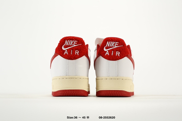 ナイキ靴角部分ディテール